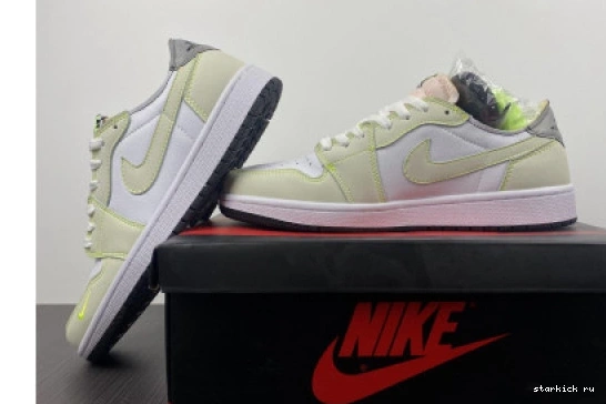 GREEN-BLACK WHITE DM7837-103 OG GHOST JORDAN 1 DM7837-103 LOW AIR 0709